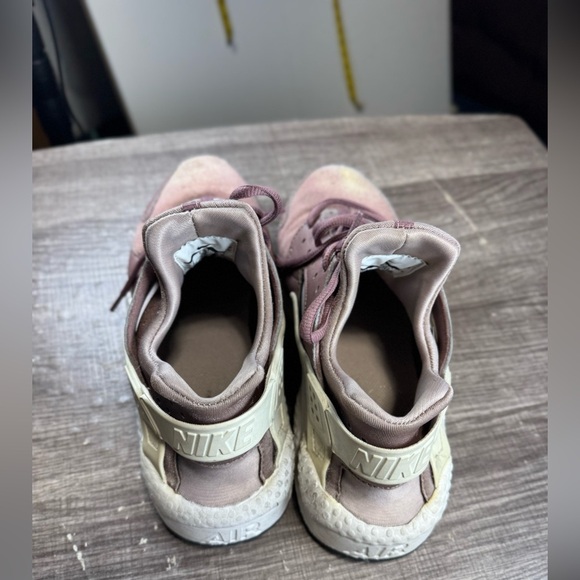 EUC Nike Air Huarache Run (Smokey Mauve/White) Women's‎ Shoes 634835-203 Size 8 - Picture 9 of 10